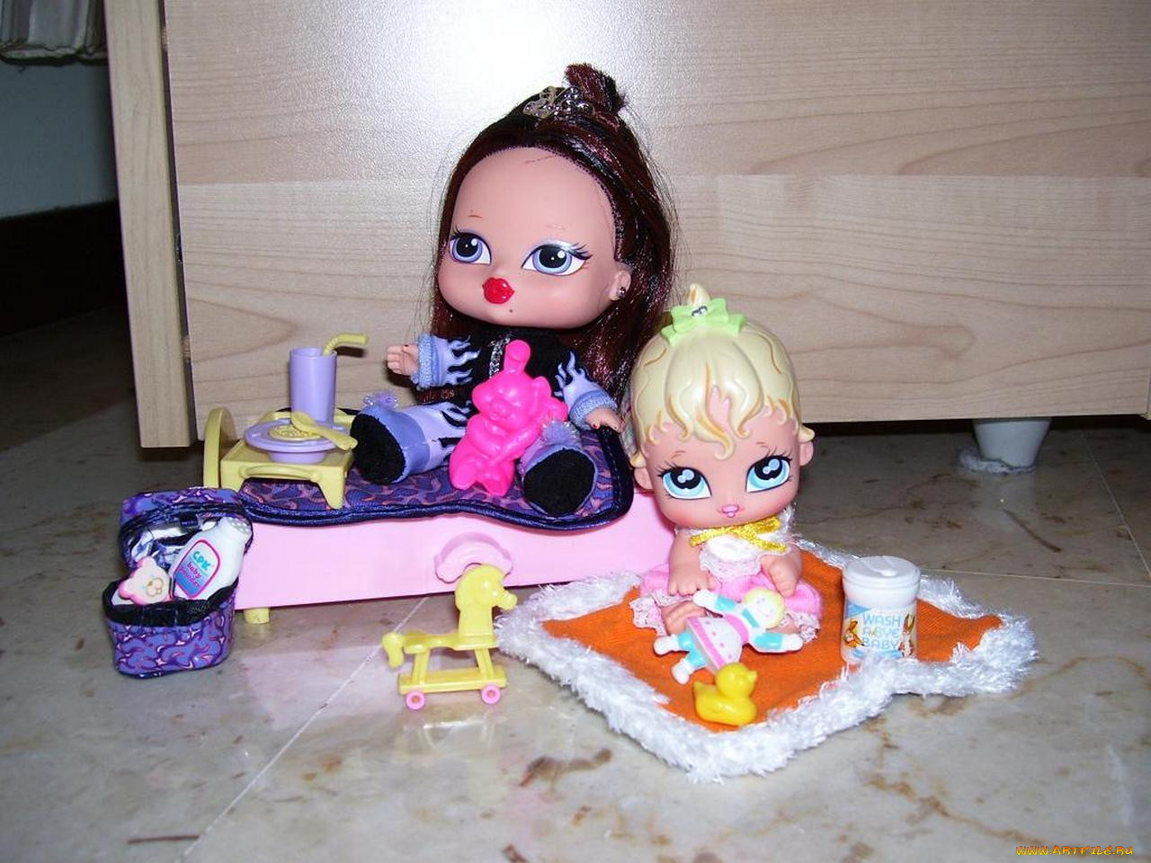 , bratz, 